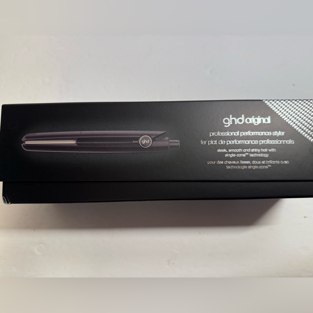 GHD Professional Performance Styler
Open Box - Picture 2 of 4